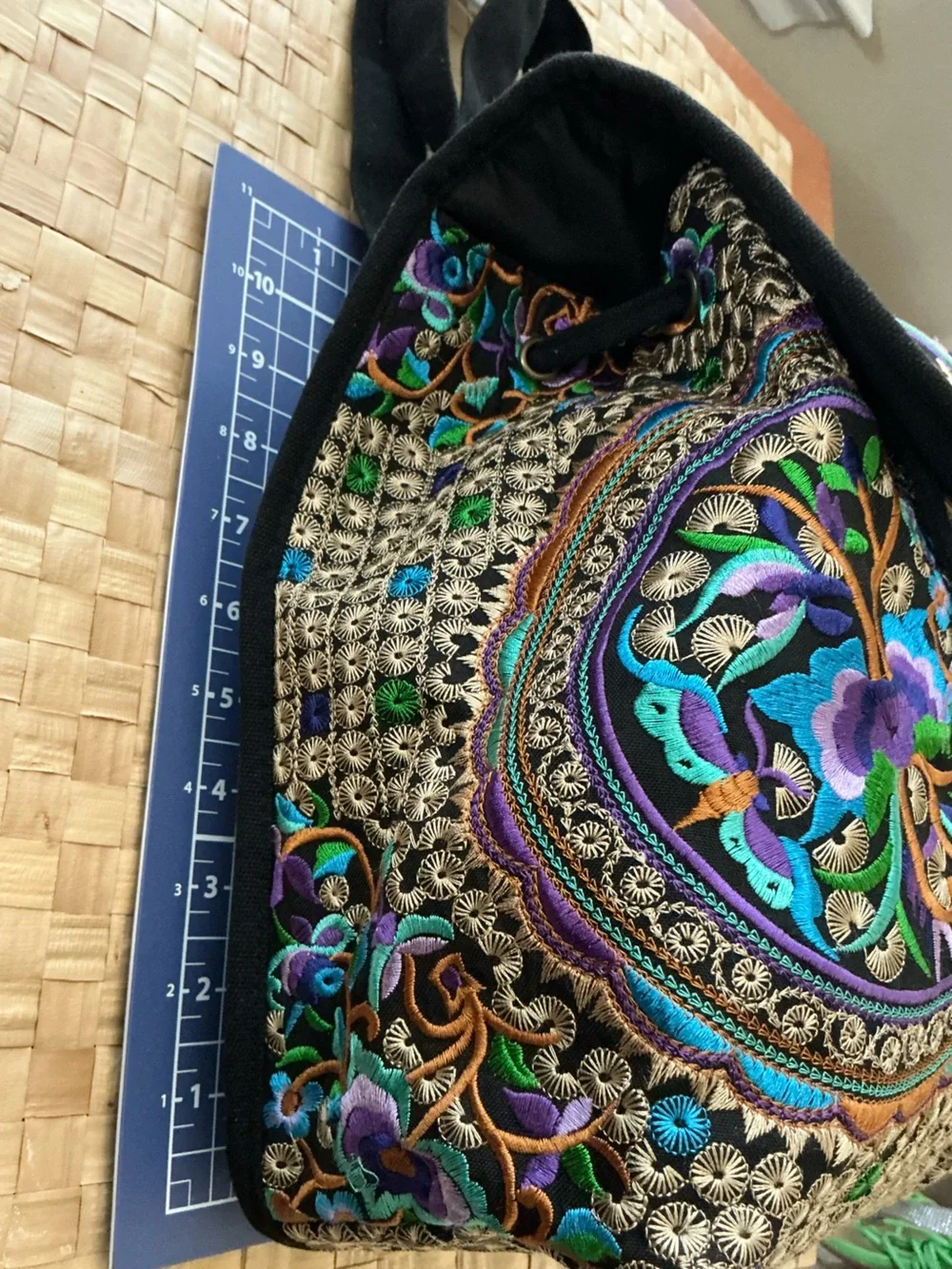 Embroidered Floral Drawstring Backpack - Black & Multicolor